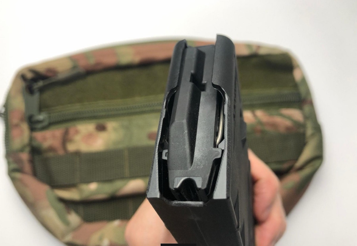 Магазин 5.56 х 45 мм Steel Plast з вікном чорний