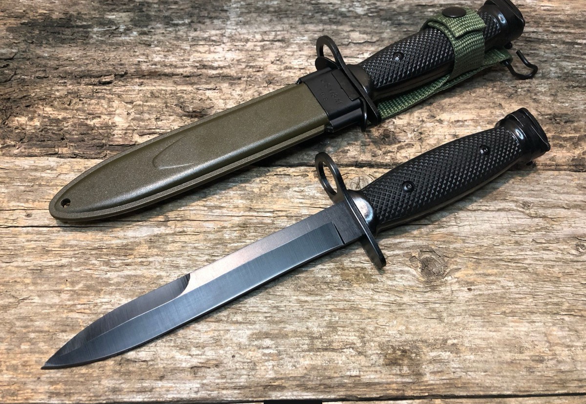 Штик ніж M7 до гвинтівки M16